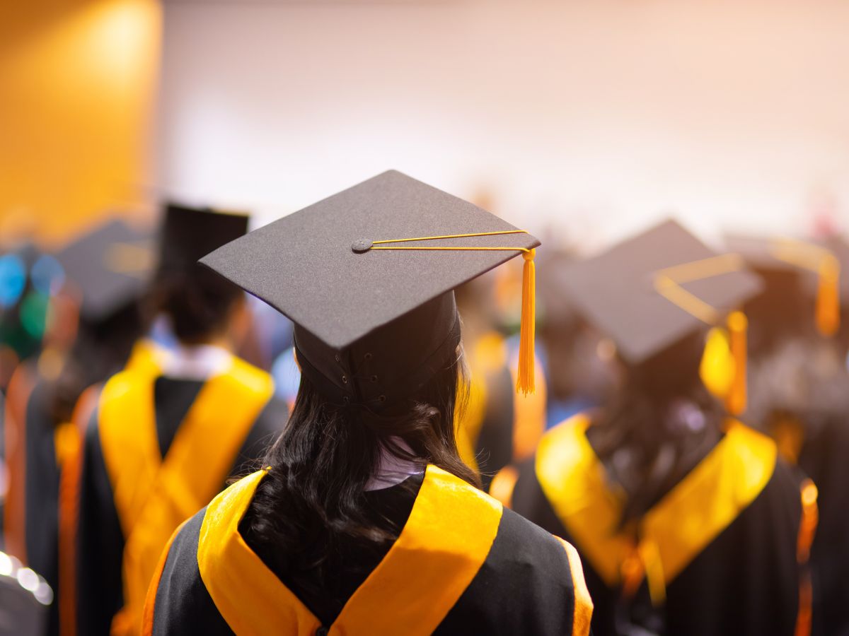 From a Fresh Start to a Flourishing Career: My Graduation Journey